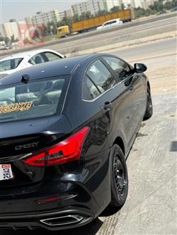 شيري أريزو 5